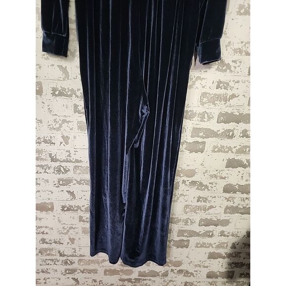 Fabletics Velour Wide Leg Jumpsuit DESIGNER Women's Size 2XL Blue Velvet Stretch - Picture 9 of 16
